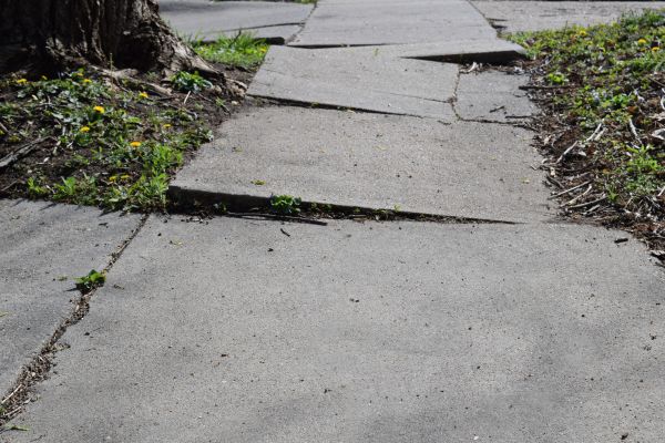 Cost of Concrete Sidewalk Leveling in San Mateo